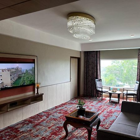 The Lalita Grand Mathura- Vrindavan Exterior foto