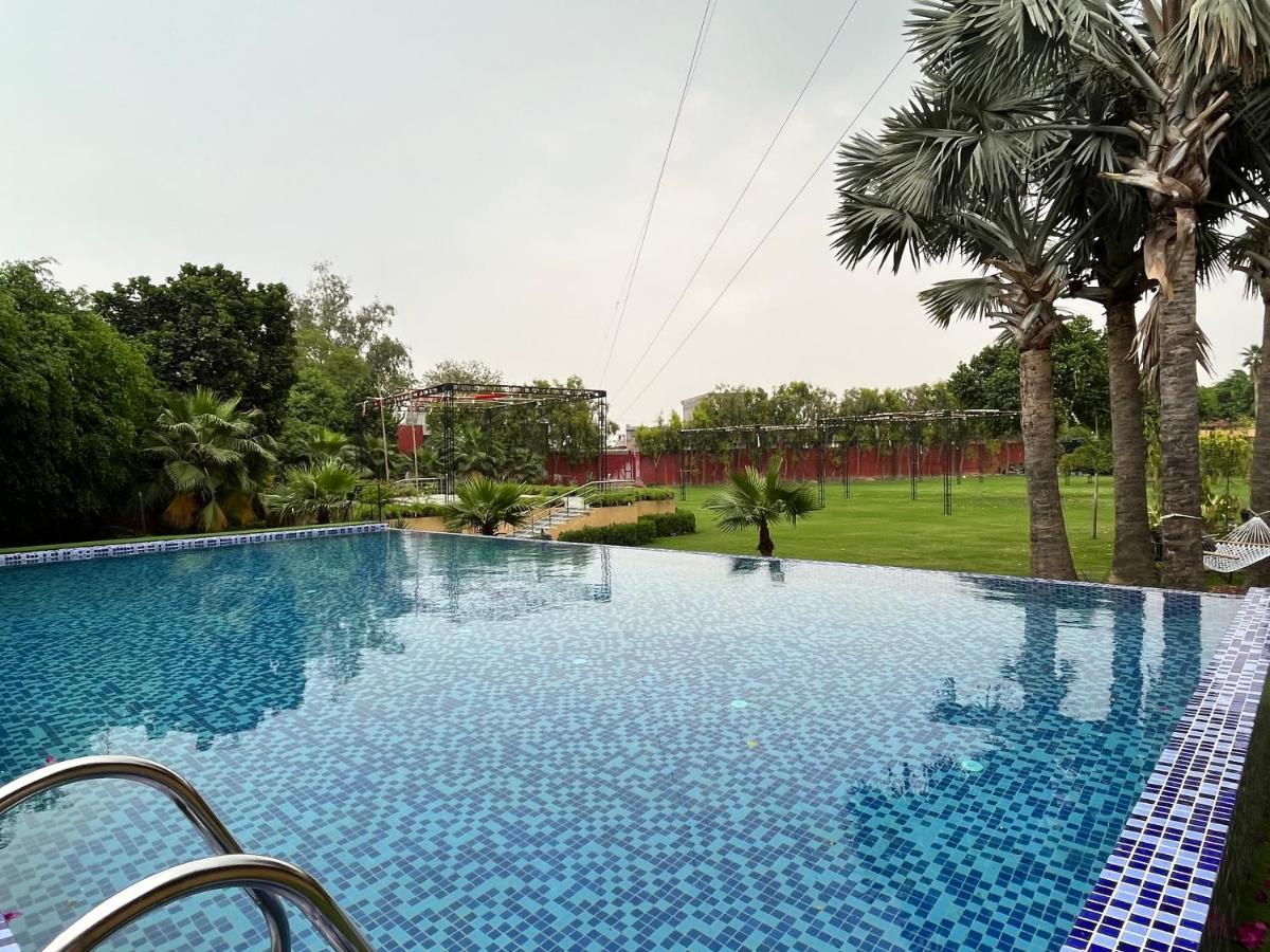The Lalita Grand Mathura- Vrindavan Exterior foto